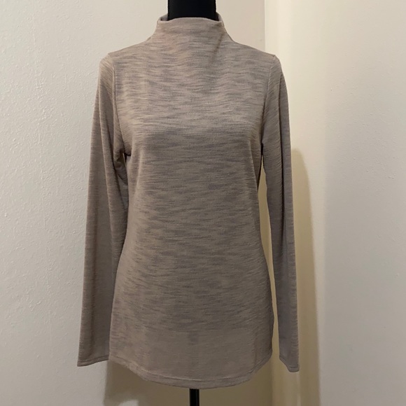 Gilli taupe/tan turtleneck - Picture 2 of 6